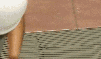 瓷磚小知識(shí):全動(dòng)圖教你如何鋪貼瓷磚_3 瓷磚小知識(shí):全動(dòng)圖教你如何鋪貼瓷磚_3